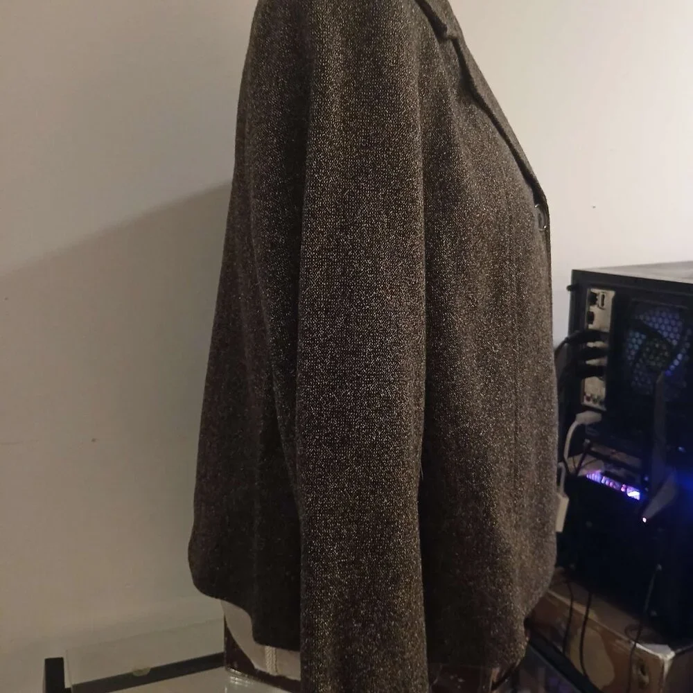 Vintage Woman's Suit Coat - Picture 8 of 13